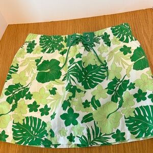 New York Laundry Green Floral Skort